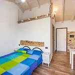 Dom wakacyjny Homes In 40829 Pompeiana
