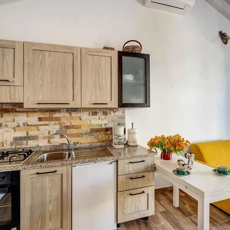 Holiday home Homes In 40829 Pompeiana